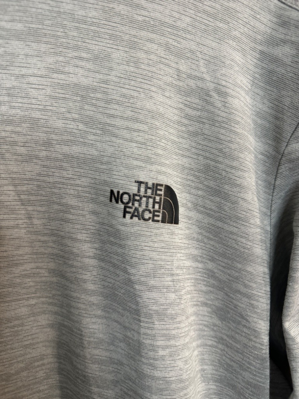 The North Face Men's Hooded Heather Gray Light Weight Hoodie Shirt Size Large - Picture 2 of 11